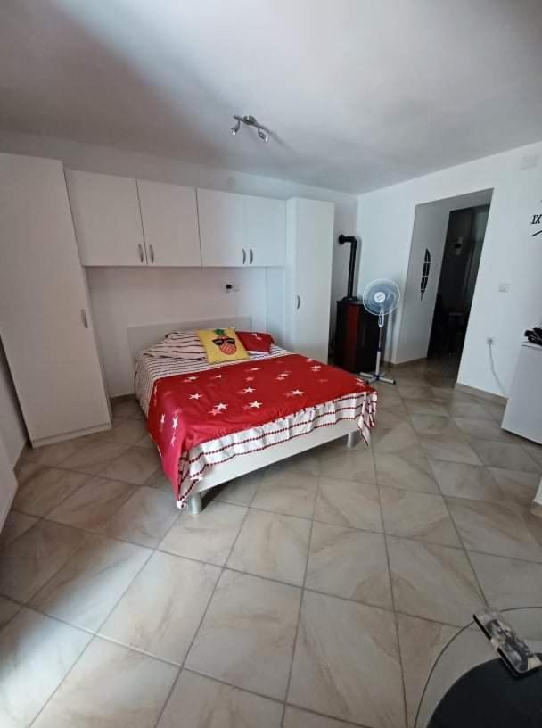 Apartamento Blue &Red Dramalj Exterior foto