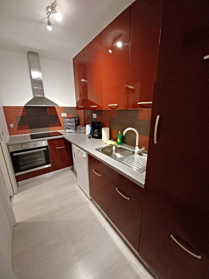 Apartamento Blue &Red Dramalj Exterior foto